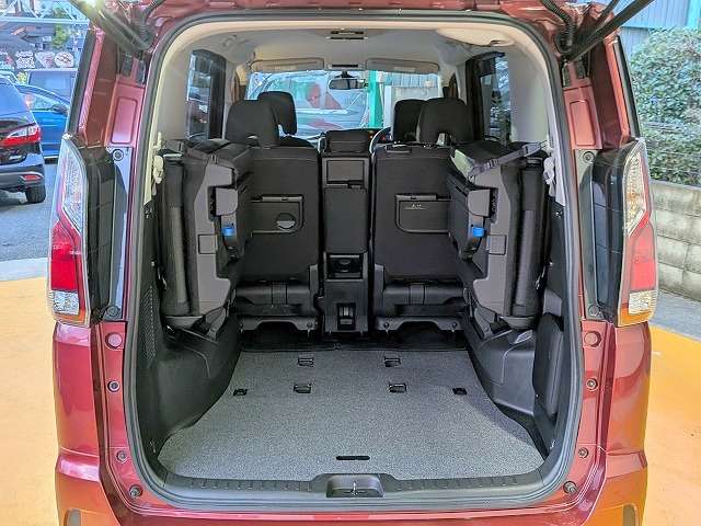 日産 セレナ ２．０ ハイウェイスター Ｖセレクション H29年 (関東) 99