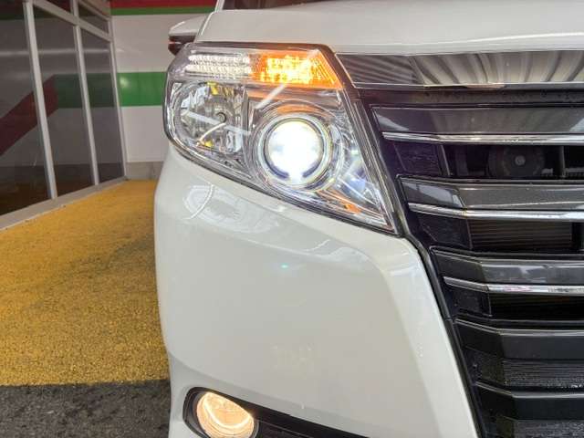 トヨタ ノア ２．０ Ｇ H28年 (関東) 99