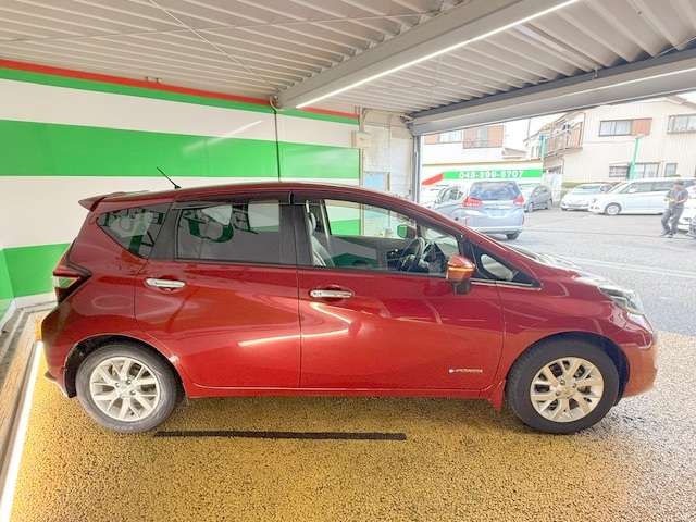 日産 ノート １．２ Ｅ－ＰＯＷＥＲ メダリスト H29年 (関東) 99