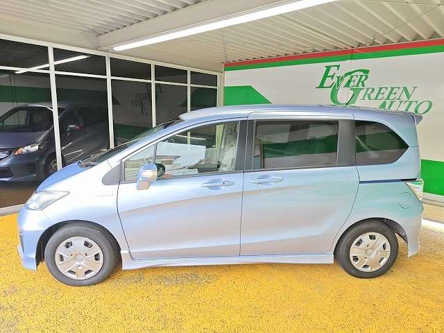 ホンダ フリード　ハイブリッド １．５ ジャストセレクション H25年 (関東) 99