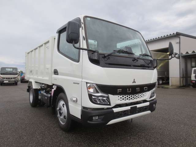 三菱フソウ キャンター ３．０ 強化ダンプ 全低床 ディーゼルターボ R7年 (甲信越・北陸) 99