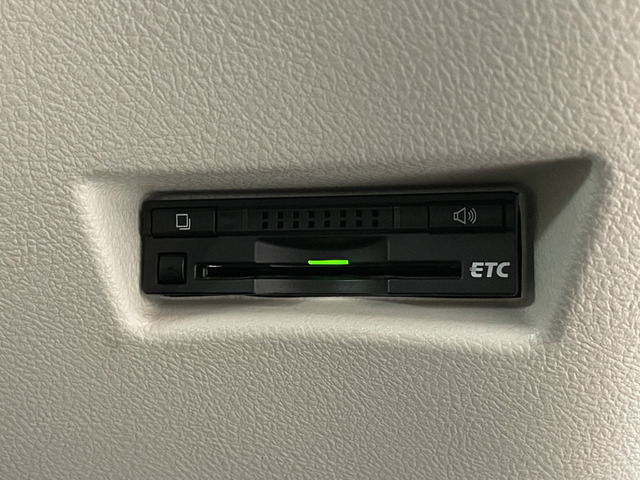 トヨタ シエンタ　ハイブリッド ハイブリッド １．５ Ｇ H27年 (甲信越・北陸) 99