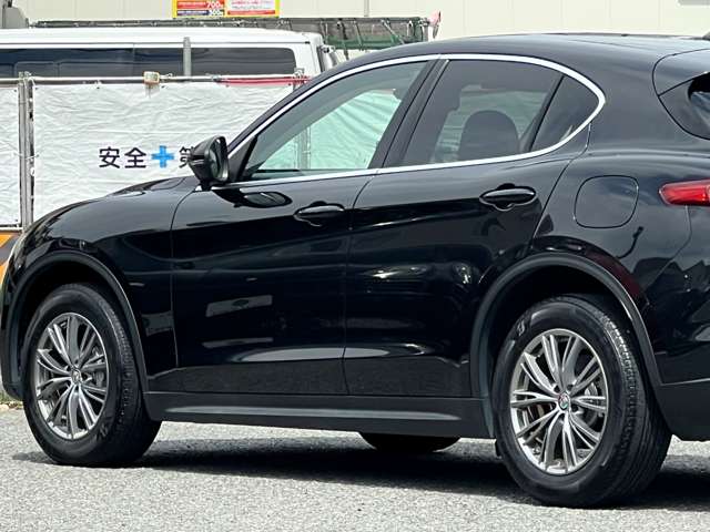 アルファロメオ ステルヴィオ ２．０ ターボ Ｑ４ ラグジュアリーパッケージ ４ＷＤ H30年 (近畿) 99