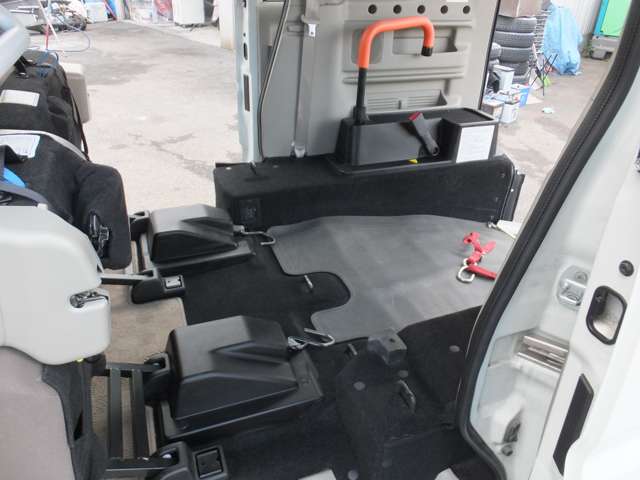 日産 ＮＶ１００クリッパーリオ ６６０ チェアキャブ ハイルーフ R3年 (近畿) 99