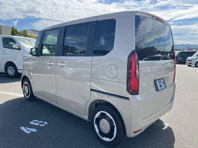 ホンダ Ｎ　ＢＯＸ ６６０ ファッションスタイル モノトーン R8年 () 99