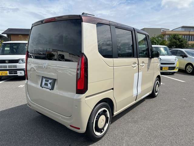 ホンダ Ｎ　ＢＯＸ ６６０ ファッションスタイル ２トーン R8年 () 99