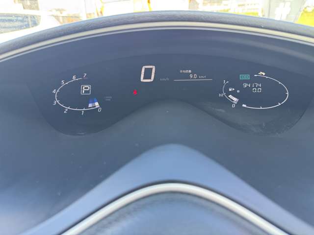 日産 セレナ ２．０ ２０Ｘ Ｓ－ＨＹＢＲＩＤ H25年 (近畿) 99