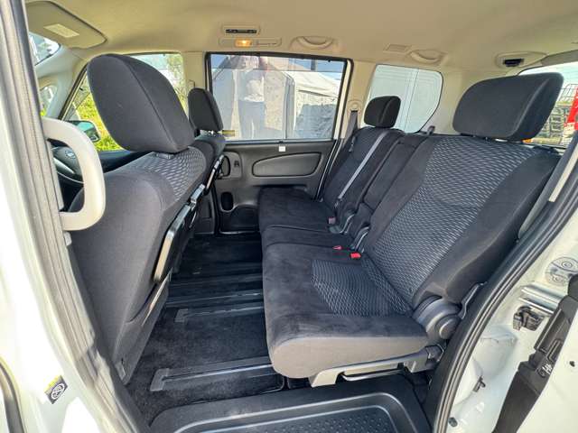 日産 セレナ ２．０ ２０Ｘ Ｓ－ＨＹＢＲＩＤ H25年 (近畿) 99