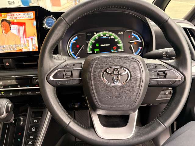 トヨタ ヴォクシー １．８ ハイブリッド Ｓ－Ｚ R5年 (中国) 99