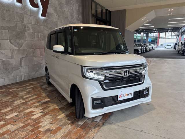 ホンダ Ｎ　ＢＯＸ カスタム ６６０ Ｌ R4年 (近畿) 99