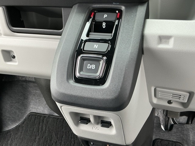 ホンダ Ｎ−ＶＡＮ　ｅ： ｅ：Ｌ４ R7年 (近畿) 99