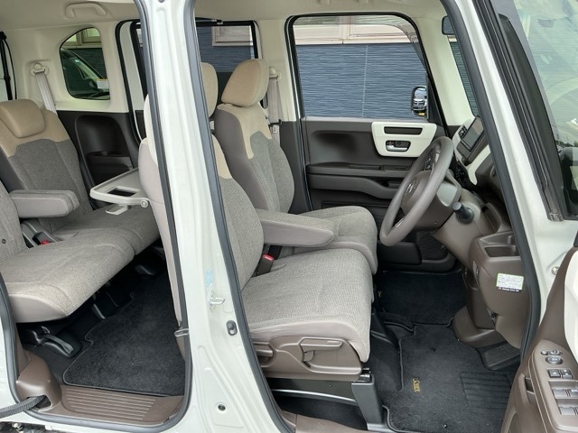 ホンダ Ｎ　ＢＯＸ ６６０ Ｌ R4年 (近畿) 99