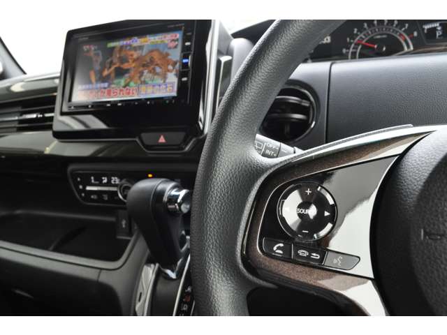ホンダ Ｎ　ＢＯＸ カスタム ６６０ Ｇ Ｌ ホンダセンシング R1年 (近畿) 99