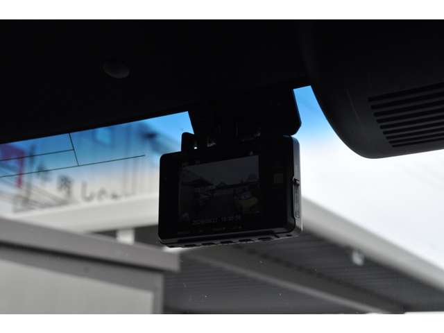 ホンダ Ｎ　ＢＯＸ カスタム ６６０ Ｇ Ｌ ホンダセンシング R1年 (近畿) 99