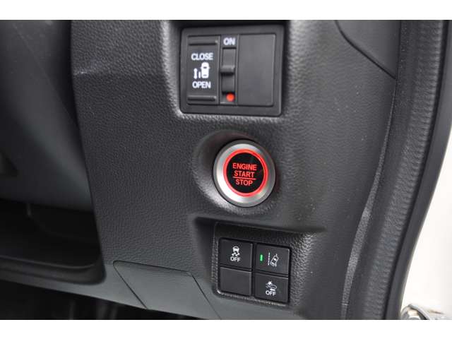 ホンダ Ｎ　ＢＯＸ カスタム ６６０ Ｇ Ｌ ホンダセンシング R1年 (近畿) 99