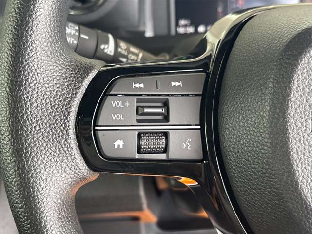 ホンダ Ｎ　ＢＯＸ カスタム ６６０ R8年 (九州・沖縄) 99