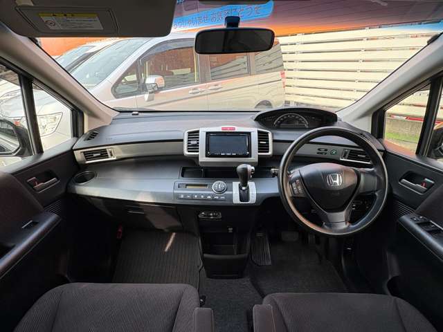 ホンダ フリード １．５ Ｘ 車イス仕様車 ２列シートタイプ H25年 (東海) 99