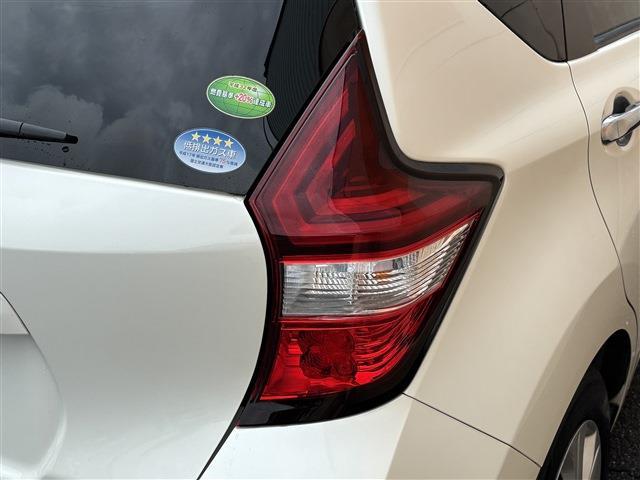 日産 ノート １．２ Ｘ ＤＩＧ－Ｓ H29年 (東海) 99