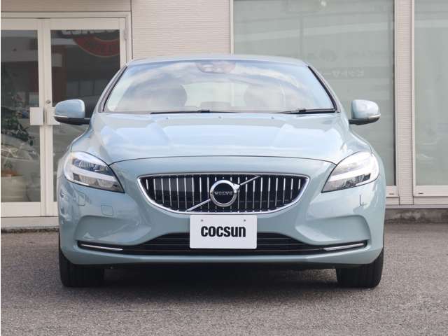 ボルボ Ｖ４０ Ｔ３　インスクリプション H29年 (東海) 99