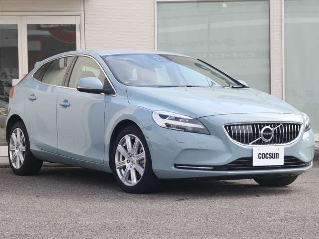 ボルボ Ｖ４０ Ｔ３　インスクリプション H29年 (東海) 99