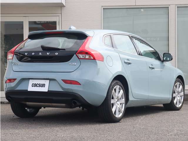 ボルボ Ｖ４０ Ｔ３　インスクリプション H29年 (東海) 99