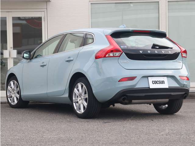 ボルボ Ｖ４０ Ｔ３　インスクリプション H29年 (東海) 99