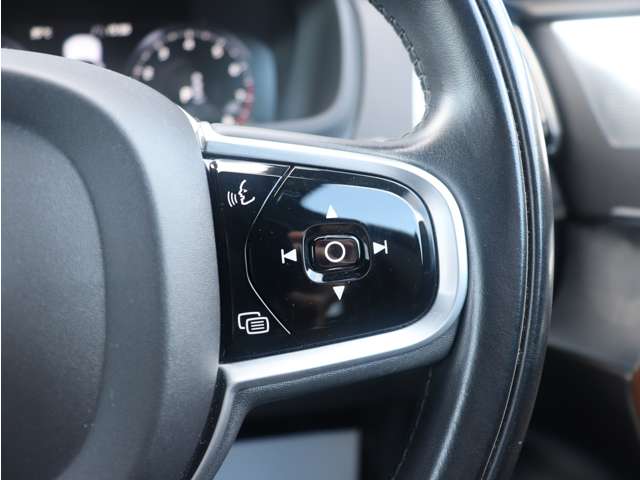 ボルボ ＸＣ９０ Ｂ６ ＡＷＤ インスクリプション ４ＷＤ R3年 (東海) 99