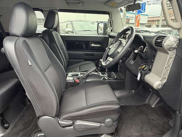 トヨタ ＦＪ　クルーザー ４．０ カラーパッケージ ４ＷＤ H23年 () 99