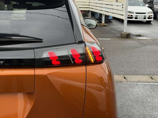 プジョー ｅ−２００８ ＧＴ R2年 () 99