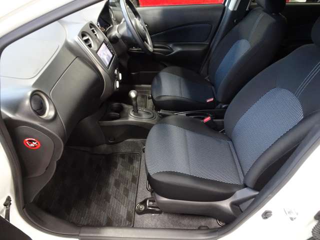 日産 ノート １．２ Ｘ ＤＩＧ－Ｓ H26年 () 99