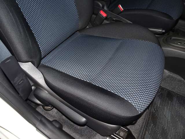 日産 ノート １．２ Ｘ ＤＩＧ－Ｓ H26年 () 99