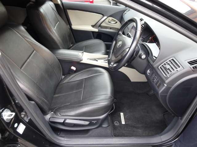 トヨタ アベンシスワゴン ２．０ ＬＩ H24年 () 99