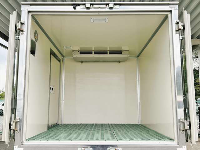 ダイハツ ハイゼットトラック 低温冷蔵冷凍車 －２５℃設定 R2年 (関東) 99