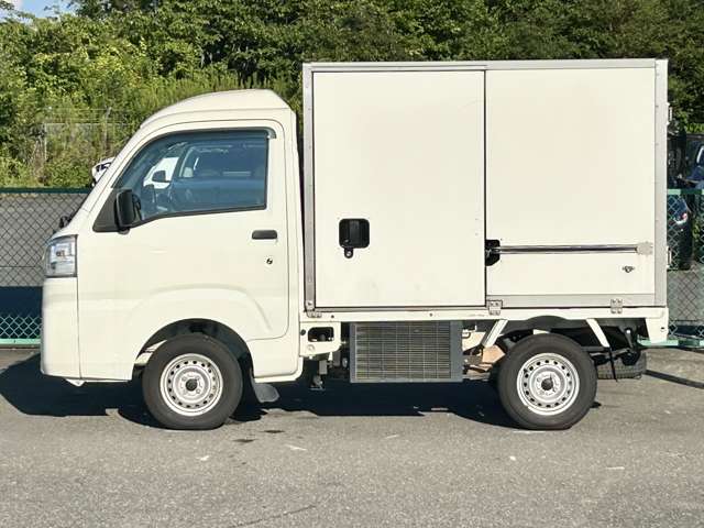 ダイハツ ハイゼットトラック カラーアルミ中温冷凍車 －７℃設定 R2年 (関東) 99