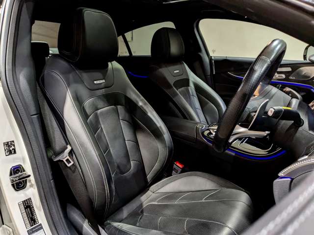 ＡＭＧ ＣＬＳ ＣＬＳ ５３ ４マチックプラス （ＩＳＧ搭載モデル） ４ＷＤ R1年 (関東) 99