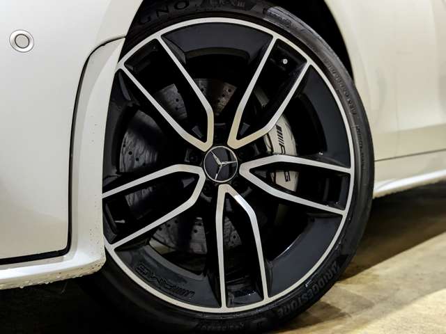 ＡＭＧ ＣＬＳ ＣＬＳ ５３ ４マチックプラス （ＩＳＧ搭載モデル） ４ＷＤ R1年 (関東) 99