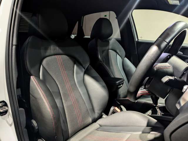 アウディ Ｓ１　スポーツバック ２．０ ４ＷＤ H29年 (関東) 99