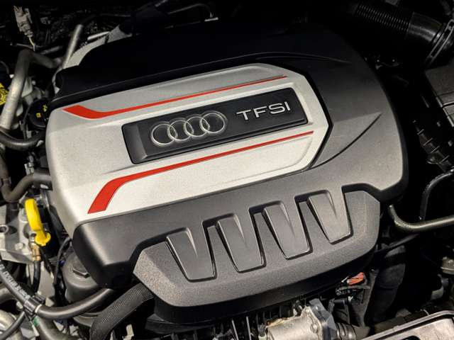 アウディ Ｓ１　スポーツバック ２．０ ４ＷＤ H29年 (関東) 99