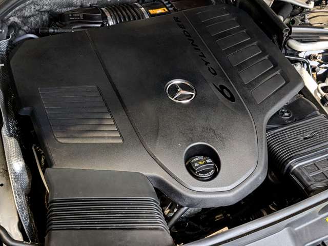 メルセデスベンツ Ｓクラス Ｓ５００ ４マチック ＡＭＧライン （ＩＳＧ搭載モデル） ４ＷＤ R4年 (関東) 99