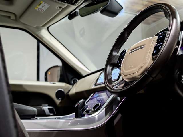 ランドローバー レンジローバー オートバイオグラフィ ダイナミック （５．０リッター ５２５ＰＳ） ４ＷＤ R2年 (関東) 99