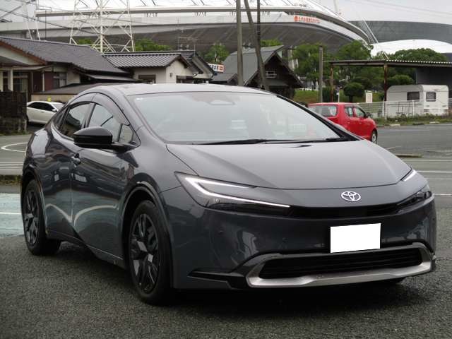 トヨタ プリウスＰＨＶ ２．０ プラグインハイブリッド Ｚ R5年 () 99