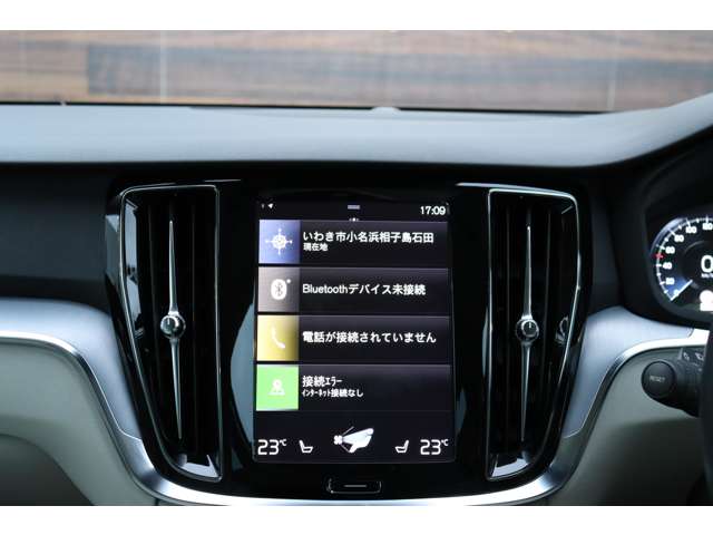 ボルボ Ｖ６０ Ｔ５　モメンタム R1年 () 99