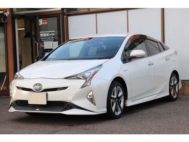 トヨタ プリウス １．８ Ａ ツーリングセレクション Ｅ－ＦＯＵＲ ４ＷＤ H28年 (東北) 99