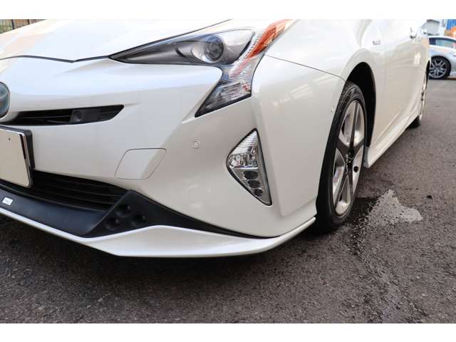 トヨタ プリウス １．８ Ａ ツーリングセレクション Ｅ－ＦＯＵＲ ４ＷＤ H28年 (東北) 99