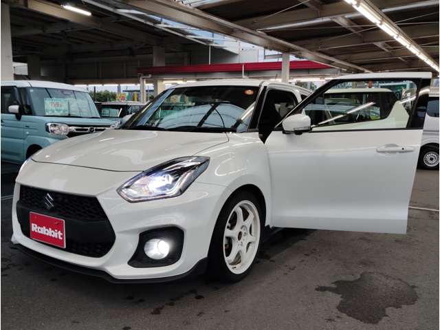 スズキ スイフト スポーツ １．４ R5年 (東海) 99