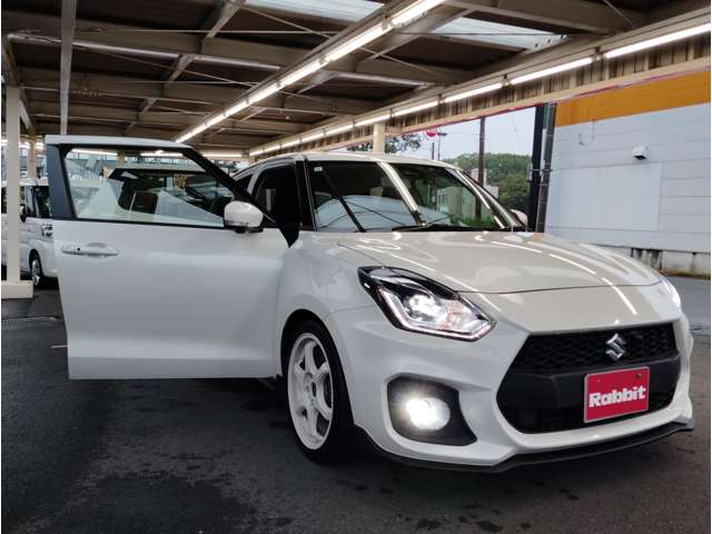 スズキ スイフト スポーツ １．４ R5年 (東海) 99