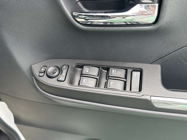 ダイハツ タント ６６０ カスタム ＲＳ R7年 (東海) 99