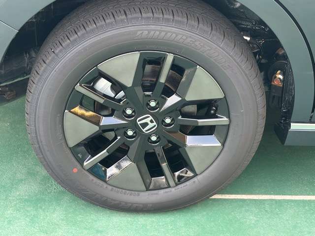 ホンダ ステップワゴン １．５ スパーダ プレミアムライン ４ＷＤ R8年 (東海) 99