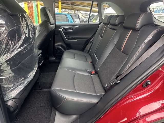 トヨタ ＲＡＶ４ ２．０ アドベンチャー ４ＷＤ R7年 (東海) 99
