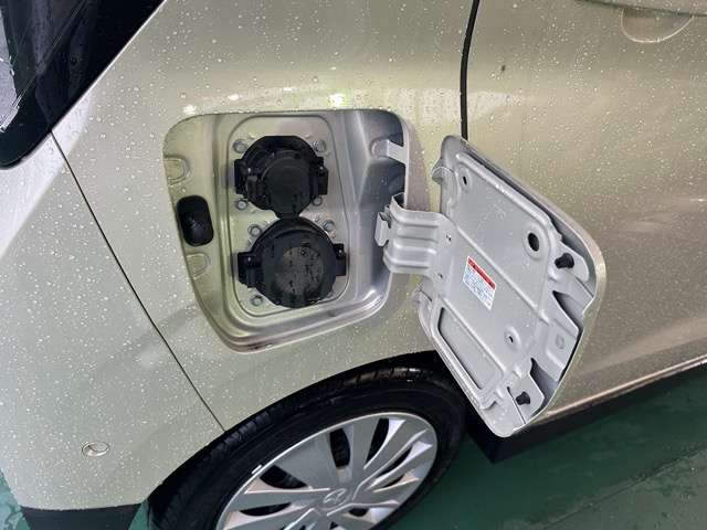 三菱 ｅＫクロス　ＥＶ Ｇ R5年 (東海) 99